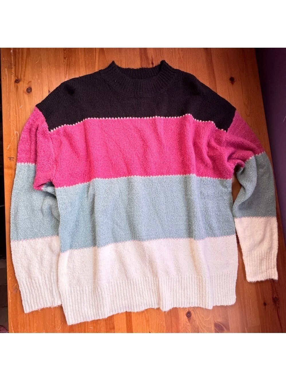 Like love sweater